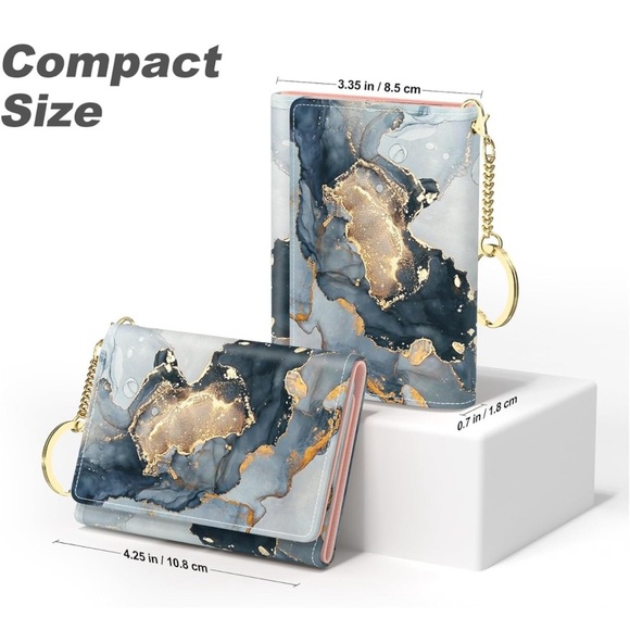 *30off3* NWT.Broadway Credit Card Slim Wallet with 7 Card Slots & ID Window. - Picture 4 of 6